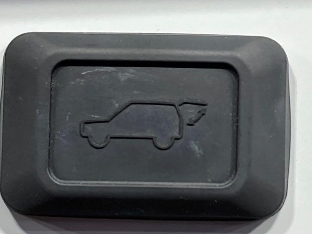 �y�p���[�o�b�N�h�A�z�X�}�[�g�L�[��^�]�Ȃ̃{�^�������������Ń��A�Q�[�g�������ŊJ���܂�!�ו��������Ă��鎞��A�����ʒu�ɂ���o�b�N�h�A��߂�ۂɕ֗��ȋ@�\�ł���