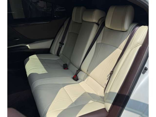 �����Ō��Ԃ����ɗ��鎖���o���Ȃ����q�l�͂����k���������܂����C�ɂȂ镔���͎ʐ^��������v���܂���