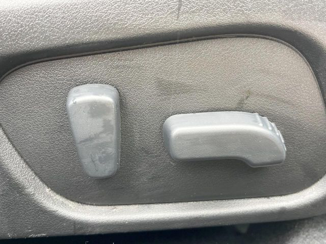 �y�p���[�V�[�g�z�X�C�b�`��ŊȒP�ɃV�[�g�̔��������\!�d��������͂�����܂���!���K�ȃV�[�g�|�W�V�����ɃZ�b�g���āA���K�ȃh���C�u�����y���݂��������B