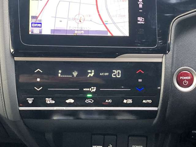 �I�[�g�G�A�R��