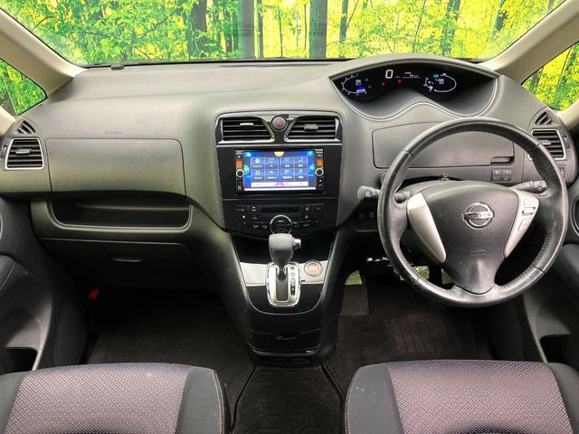 セレナ2.0 ハイウェイスター S-HYBRID Vセレクション