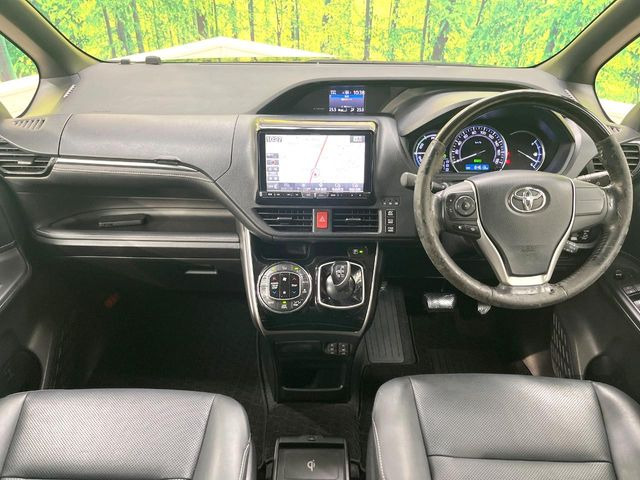 エスクァイアハイブリッド1.8 Gi