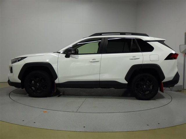 RAV42.5 ハイブリッド アドベンチャー オフロードパッケージ II E-Four 4WD