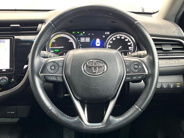 �y�����v�����X�e�A�����O�z�㎿�Ȋv���g�p���邱�ƂŁA��ɂ����������݂ƂĂ��^�]���₷���n���h���ł���