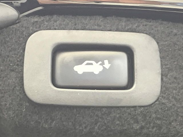 �y�p���[�o�b�N�h�A�z�X�}�[�g�L�[��^�]�Ȃ̃{�^�������������Ń��A�Q�[�g�������ŊJ���܂�!�ו��������Ă��鎞��A�����ʒu�ɂ���o�b�N�h�A��߂�ۂɕ֗��ȋ@�\�ł���