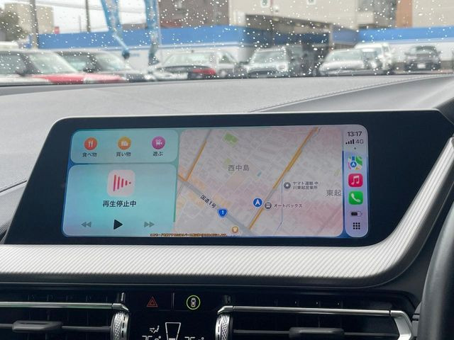 ��Apple Car Play:�X�}�z�Ƃ̗L���ڑ��ŁA�i�r�E�I�[�f�B�I�Đ��ȂǃX�}�z�̃A�v���@�\����ʂł��g����֗��@�\�ł�!