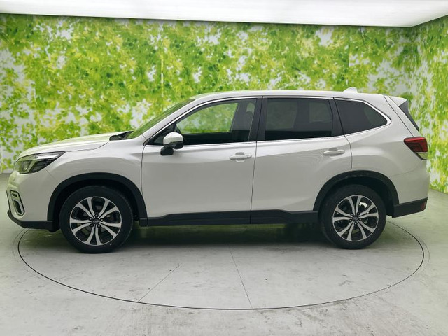 フォレスター2.5 プレミアム 4WD