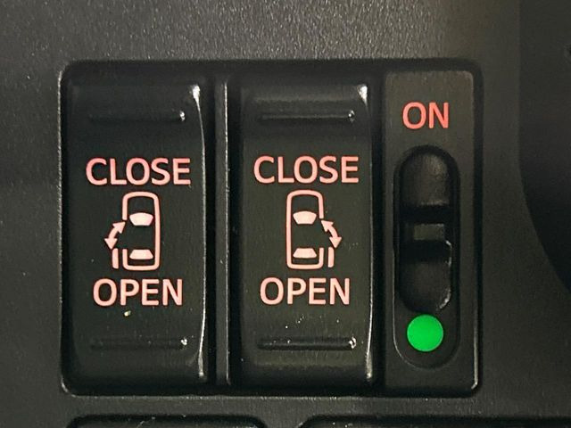 �y�����p���[�X���C�h�h�A�z�X�}�[�g�L�[��^�]�Ȃ̃X�C�b�`�Ō�ȗ����X���C�h�h�A�̊J���\���d��������͂����ăh�A���J����K�v�������A�����Ȃ��q�l�ł��ȒP�ɊJ���߂ł����K�ł���