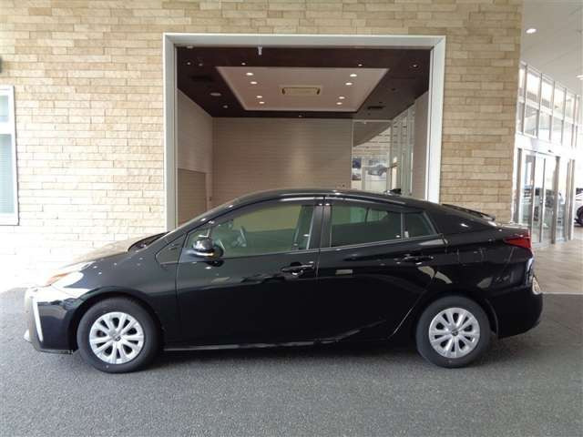 プリウス1.8 S セーフティ プラスII