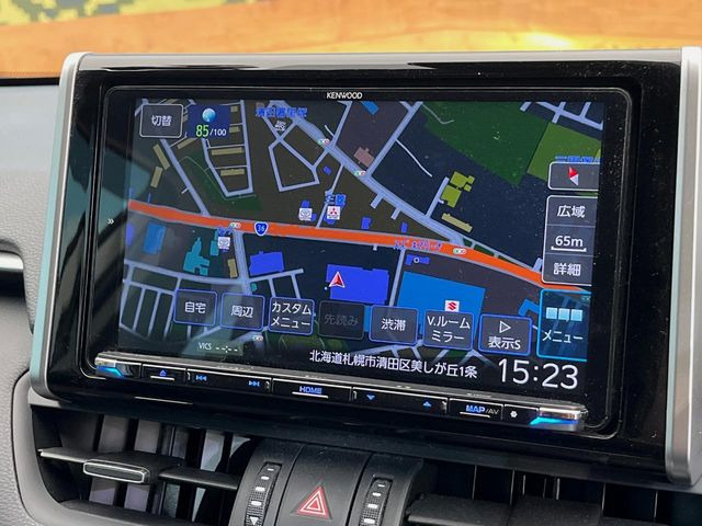 �y9�C���`�i�r�Q�[�V�����z�g���₷���i�r�ŖړI�n�܂ł�������ē����Ă���܂��B�e��I�[�f�B�I�Đ��@�\���[�����Ă���A���Ԃ̉^�]������Ɋy�����Ȃ�܂�!!