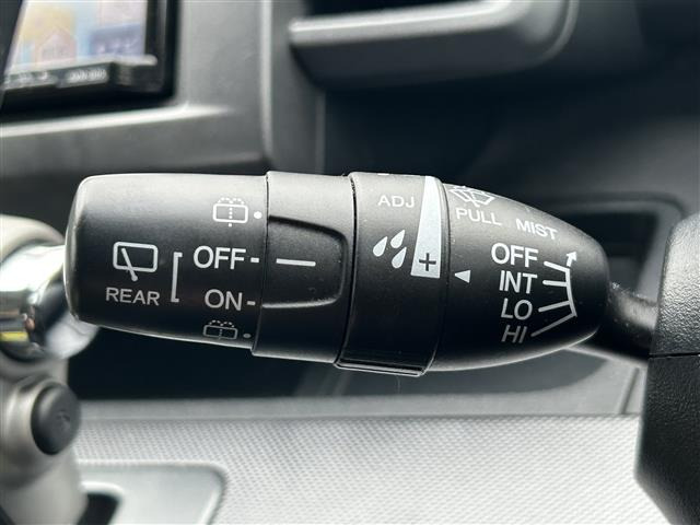 フリード1.5 G ジャストセレクション