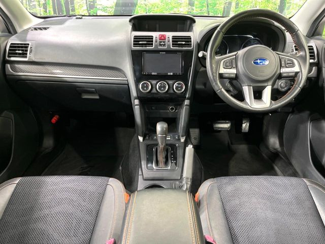 フォレスター2.0 エックスブレイク 4WD