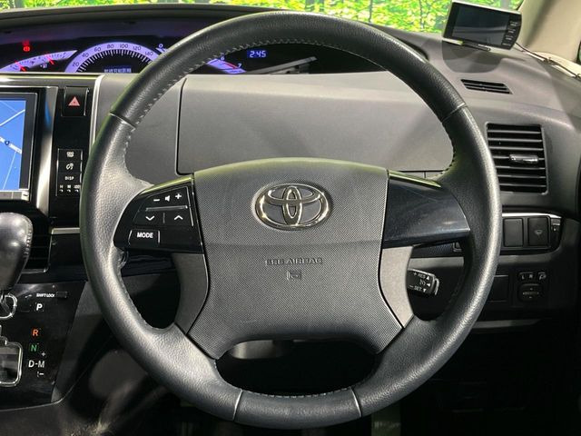 �y�����v�����X�e�A�����O�z�㎿�Ȋv���g�p���邱�ƂŁA��ɂ����������݂ƂĂ��^�]���₷���n���h���ł���