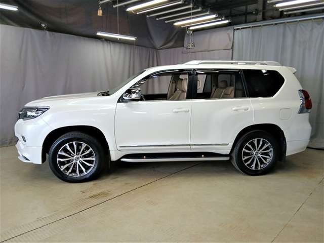 ランドクルーザープラド2.8 TZ-G ディーゼル 4WD