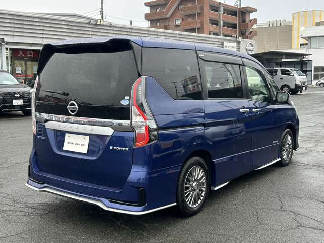 セレナ1.2 e-POWER AUTECH