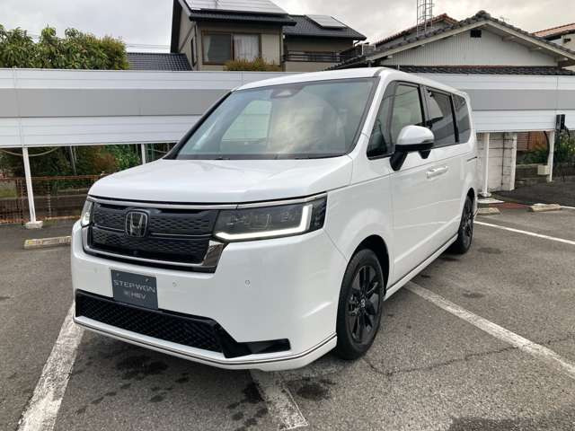 ステップワゴン2.0 e:HEV スパーダ 30周年特別仕様車