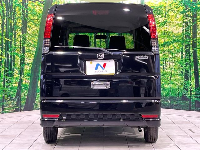 安心の最長10年・走行無制限保証(有償)をご用意。保証内容も充実はもちろん、無料点検&オイル交換や、年中無休の全国・24時間ロードサービスも付帯されておりますのでご安心下さい。