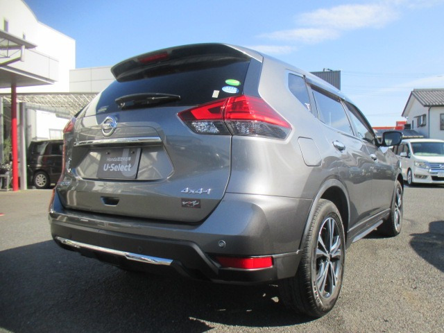 エクストレイル2.0 20Xi 4WD