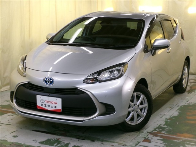 アクア1.5 G E-Four 4WD