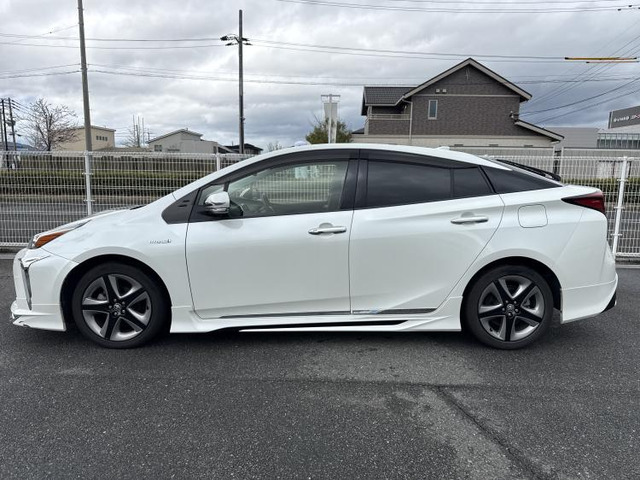 プリウス1.8 S ツーリングセレクション