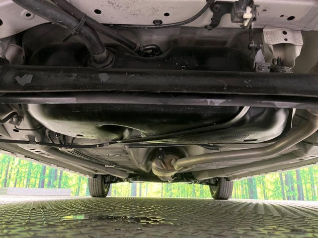 下回りがきれいなうちに、防錆加工の施工がオススメ。降雪地域はもちろん、沿岸部にお住いの方や、趣味でマリン・ウィンタースポーツをされる方にご好評いただいております。