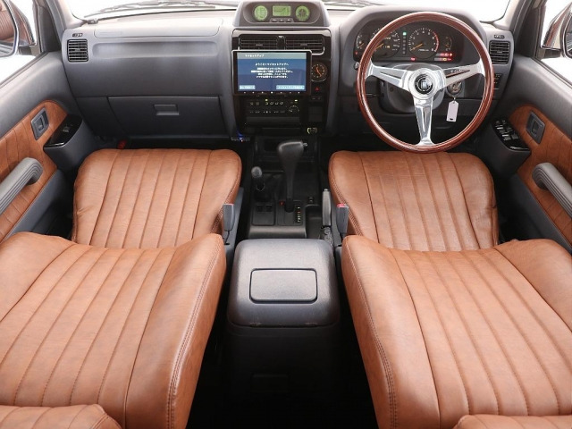 ランドクルーザープラド2.7 TX 4WD