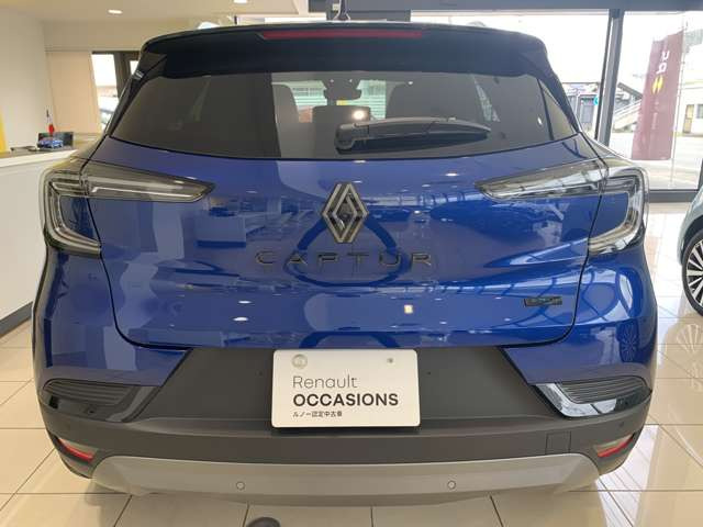 キャプチャーエスプリ アルピーヌ フルハイブリッド イーテック