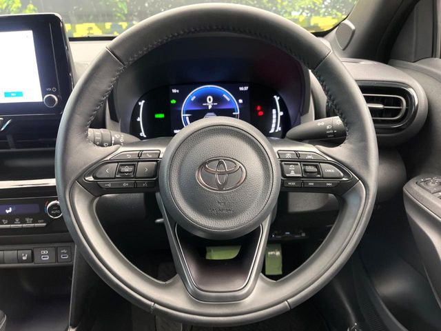 �y�����v�����X�e�A�����O�z�㎿�Ȋv���g�p���邱�ƂŁA��ɂ����������݂ƂĂ��^�]���₷���n���h���ł���