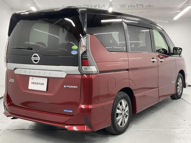 セレナ1.2 e-POWER ハイウェイスターV