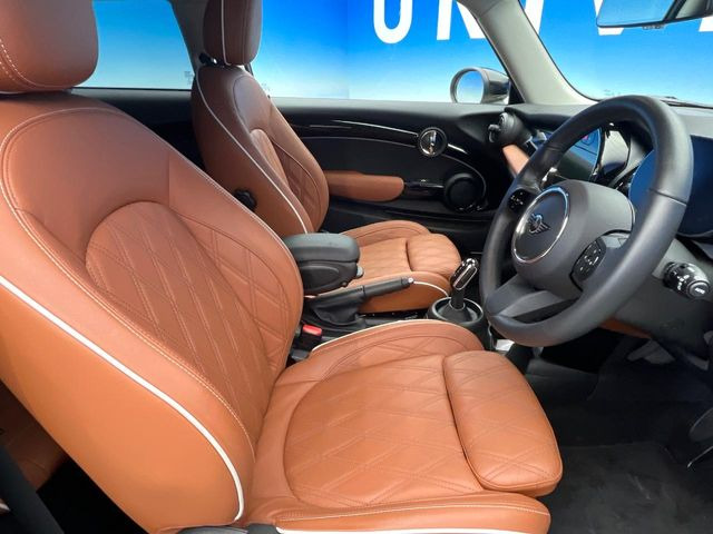 ���V�[�g�̎g�p��:�j��E�ւ�������Ȃ��A�����̒ʂ肫�ꂢ�ȏ�Ԃ��ێ����Ă���܂��B�܂��A�����N���[�j���O�E�R�[�e�B���O�����p�����������܂��B