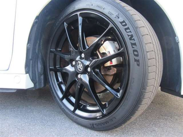 ヴィッツ1.5 GR スポーツ GR