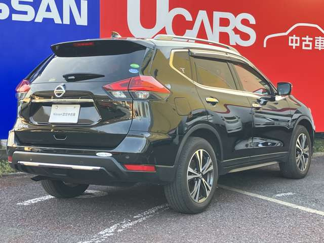 エクストレイル2.0 20Xi 4WD