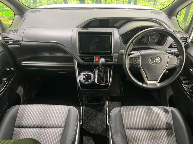 ヴォクシー2.0 ZS 煌II