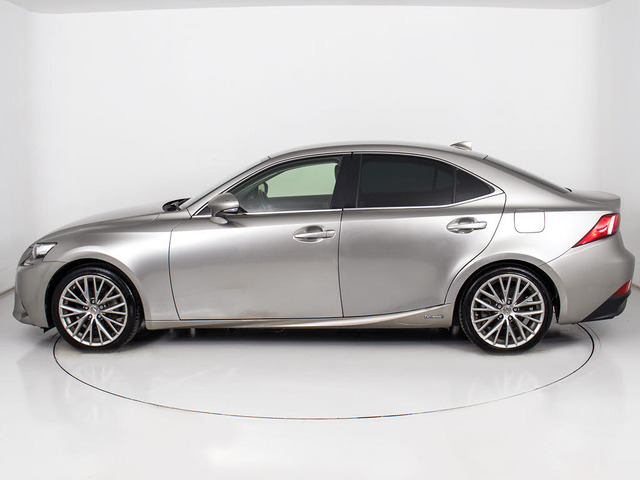 18�C���`�A���~!!�A���~�z�C�[���̕ύX���\�ł�!���q�l�̂��D�݂�1����쐬�\�ƂȂ�܂�!���ڍׂ̓X�^�b�t�܂ł��q�˂��������B