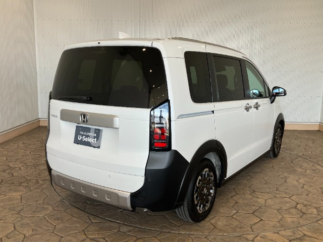 フリード1.5 クロスター