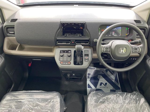 フリード1.5 e:HEV エアー EX