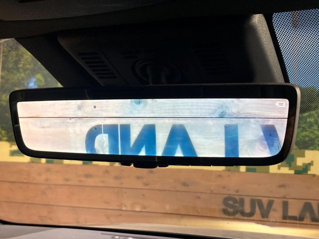 �y�f�W�^���C���i�[�~���[�z��Ȃ̑傫�ȉו��⓯��҂Ō�����m�F���Â炢���ł����S!�J�������B�e�����ԗ�����̉f�������[���~���[���ɕ\���B�N���A�Ȏ��E�ŏ󋵂̊m�F���\�ł�!