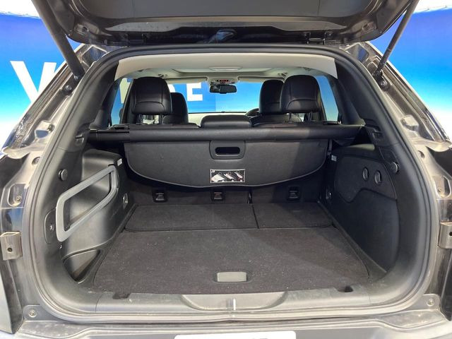 ●トランクルーム:趣味が広がる収容スペース!これだけの広さがあればお買い物やレジャーなどにも最適です!使用感も少なくきれいな状態を維持しております。