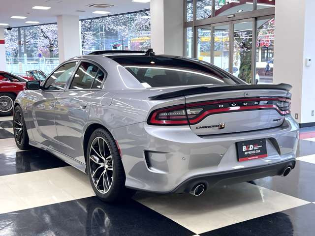 チャージャーR/T スキャットパック