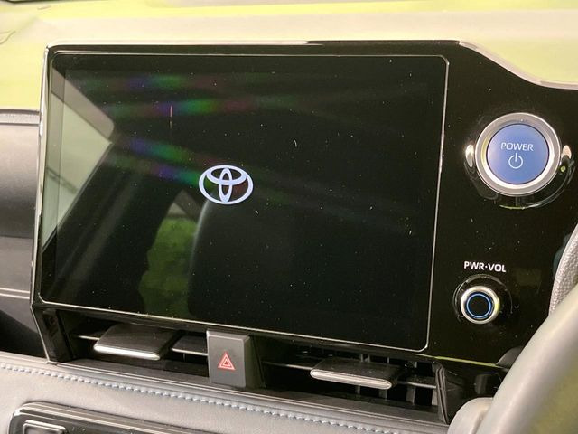 ヴォクシー1.8 ハイブリッド S-Z