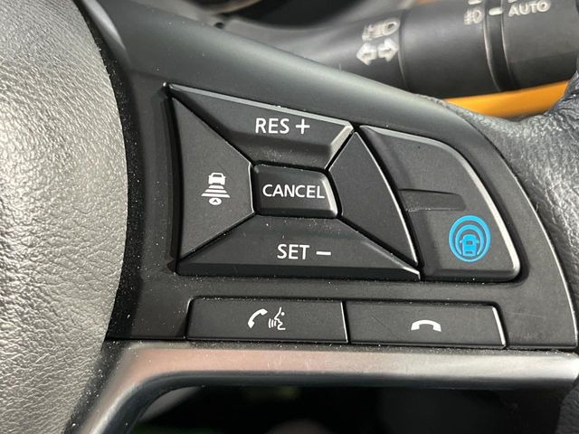 �y�v���p�C���b�g�z�������H�ł̒��������s���y��!!�a�؎��Ə��񑖍s�̃V�[���ŁA�A�N�Z���E�u���[�L�E�X�e�A�����O�������Ő��䂵�A�������^�]�̕��S���y�����Ă���܂���