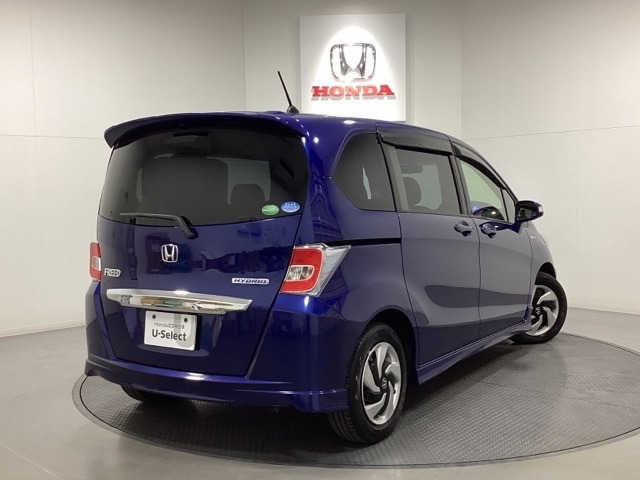 フリードハイブリッド1.5 ジャストセレクション