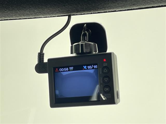 ピクシスメガGターボ レジャーエディション SAIII