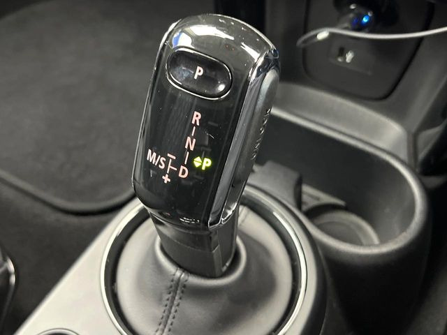 ��MT���[�h�t��AT:�ʏ�͎����ł����Ȃ���ϑ�(�M�A�`�F���W)���h���C�o�[�̑���ɂ���ĈӐ}�I�ɕς�����V�X�e���ł��B����w���i�̃h���C�u�����y���݂��������܂�!