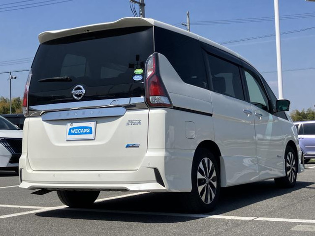 セレナ2.0 ハイウェイスター Vセレクション