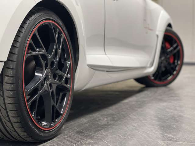 【ローン取扱】各種オートローンお取り扱い御座います。頭金ゼロ、最長10年までご利用可能です。仮審査は簡単Web入力にて無料で承ります。