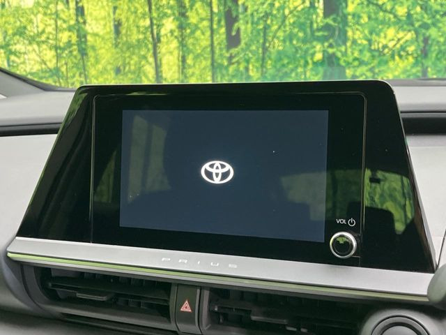 �y8�C���` �f�B�X�v���C�I�[�f�B�I�z���ʂ̃f�B�X�v���C��AppleCarPlay��AndroidAuto�����p�\�B�傫�ȉ�ʂŃX�}�z�i�r�A�v���������p���������܂���