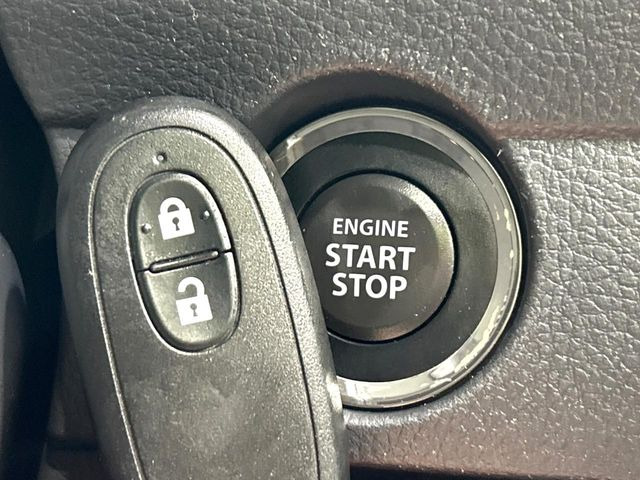 �y�L�[���X�X�^�[�g�V�X�e���z�J�o����|�P�b�g�ɓ��ꂽ�܂܂ł��h�A�̎{���E�������\�ȃX�}�[�g�L�[�𑕔��B�G���W���̃I���E�I�t�����J�M�����o���K�v����������Ƃ��Ă��֗��ł���