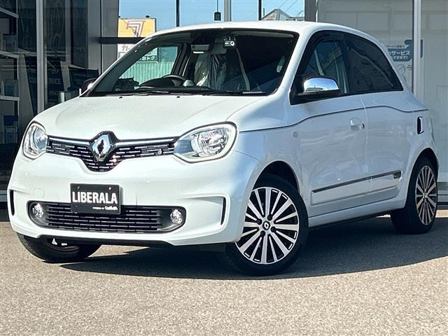 トゥインゴインテンス