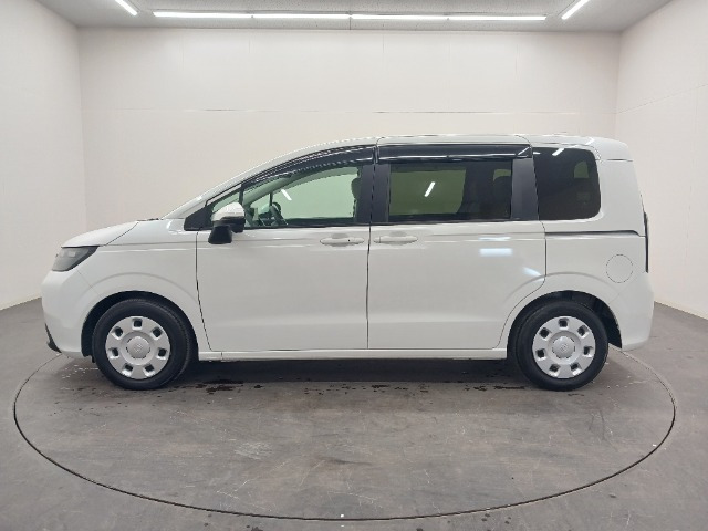 フリード1.5 e:HEV エアー